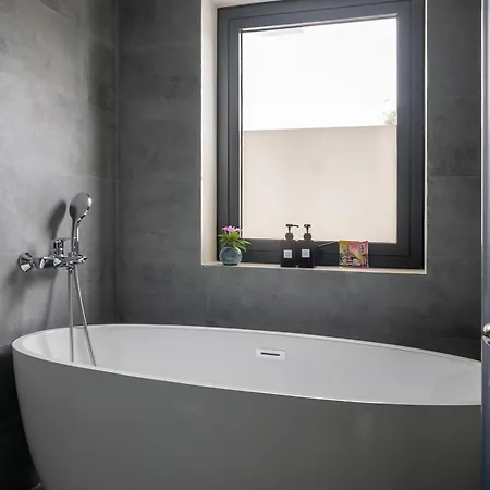 Hajime Homestay Hué Extérieur photo